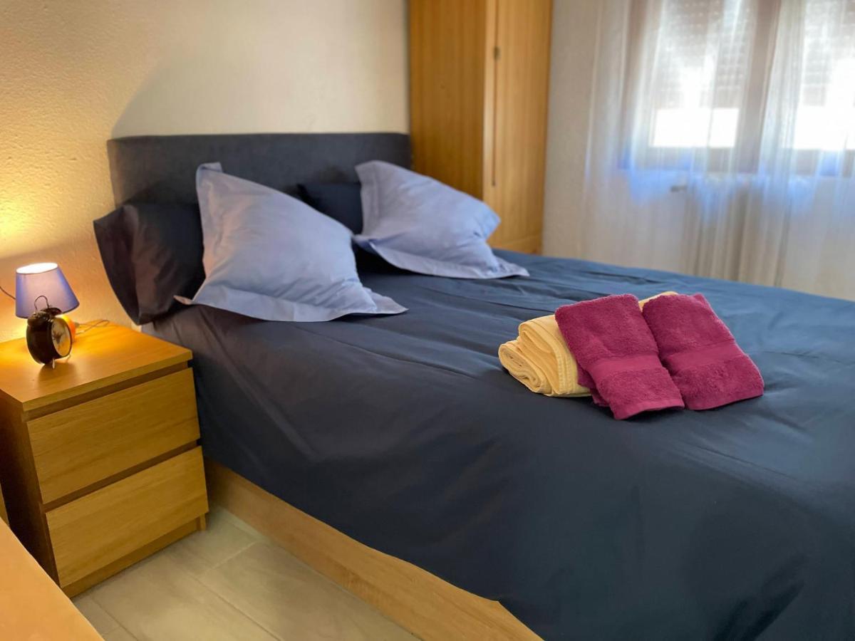 Centro Ideal Familias 6 Adultos Y 2 Ninos- * Hervas