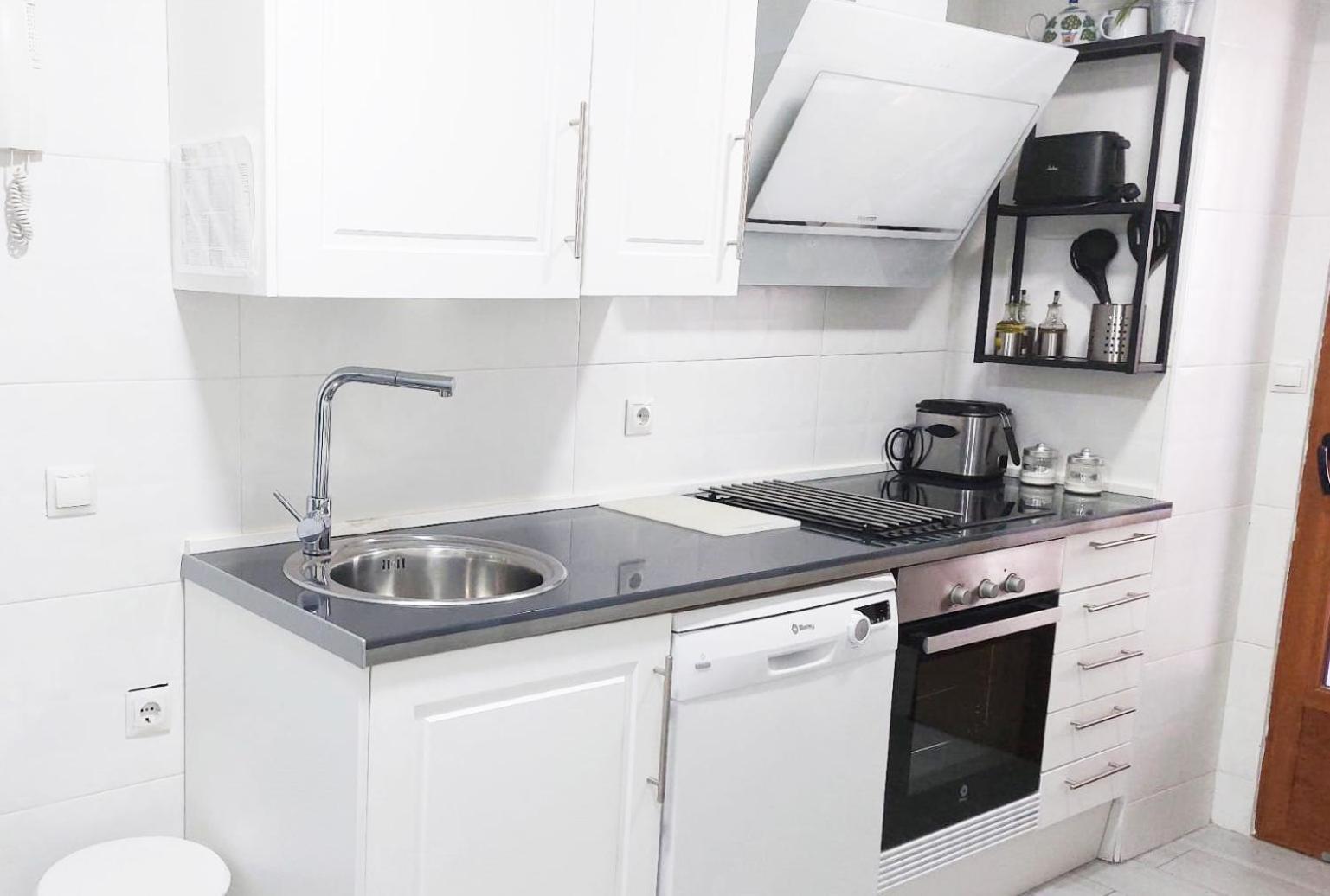 Centro Ideal Familias 6 Adultos Y 2 Ninos- Apartment *
